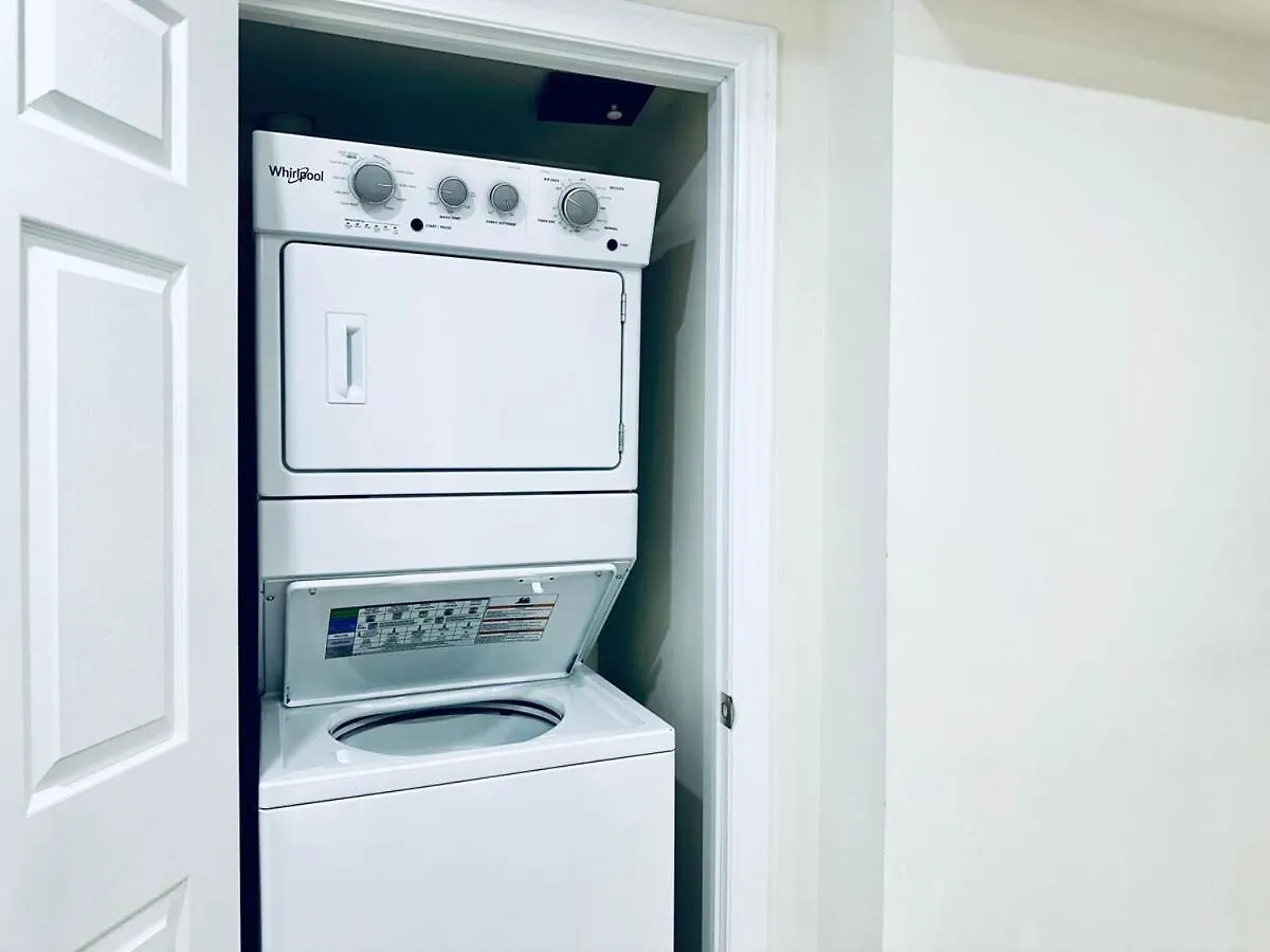 Peaceful And Cozy Vacation Home Close To 401 And 404 토론토 0*,